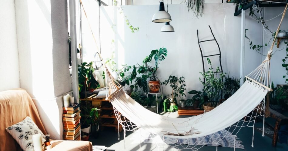 how to hang a hammock indoors